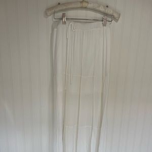 White maxi skirt
